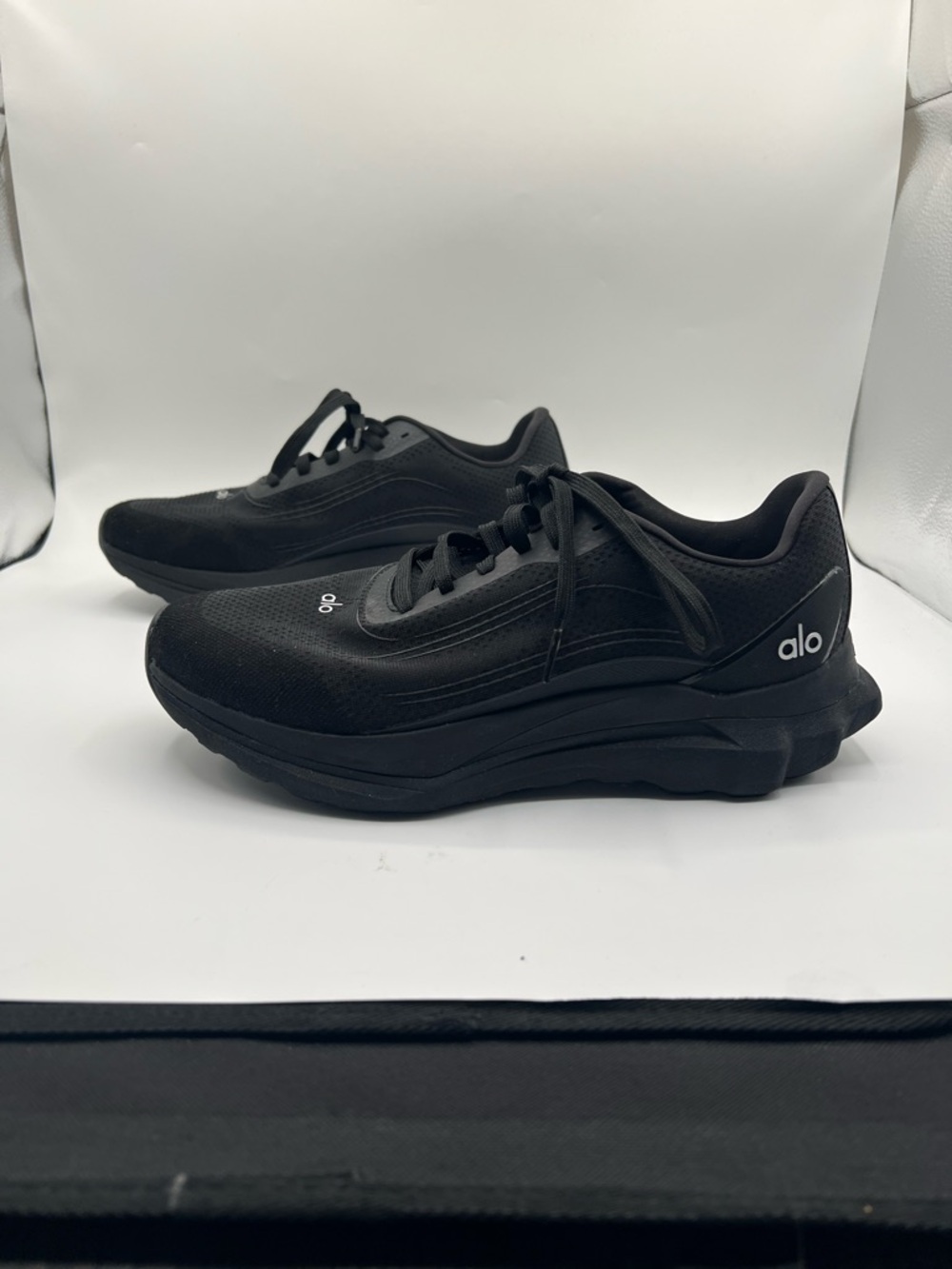 Alo Yoga Black Athletic Sneakers | Women’s Size 10.5 WORN ONCE - box included - Picture 2 of 12